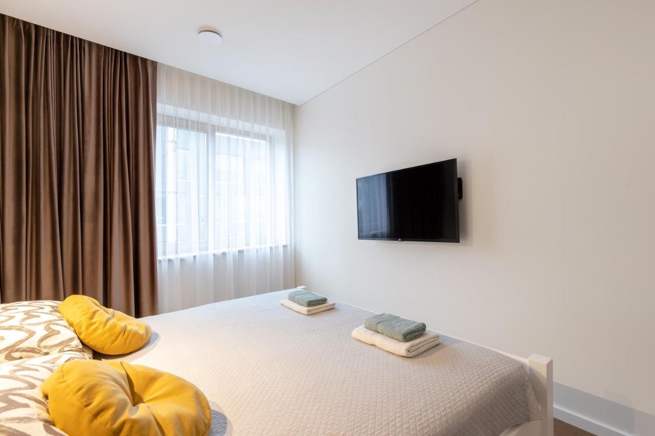 3 Bedroom Apart/24H Self Check In/Free Parking/Up To 6 People/ Вильнюс Экстерьер фото